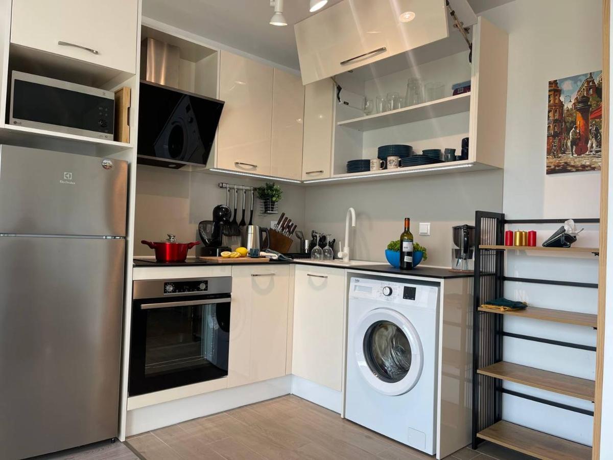 Panoramic Apartment In Varna With Underground Parking Exterior photo